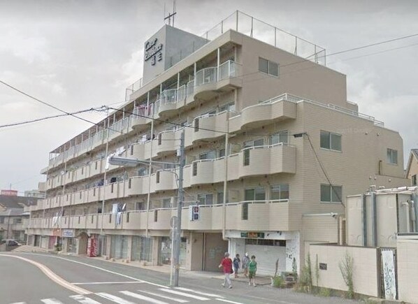 シーザーレジデンス福生の物件外観写真